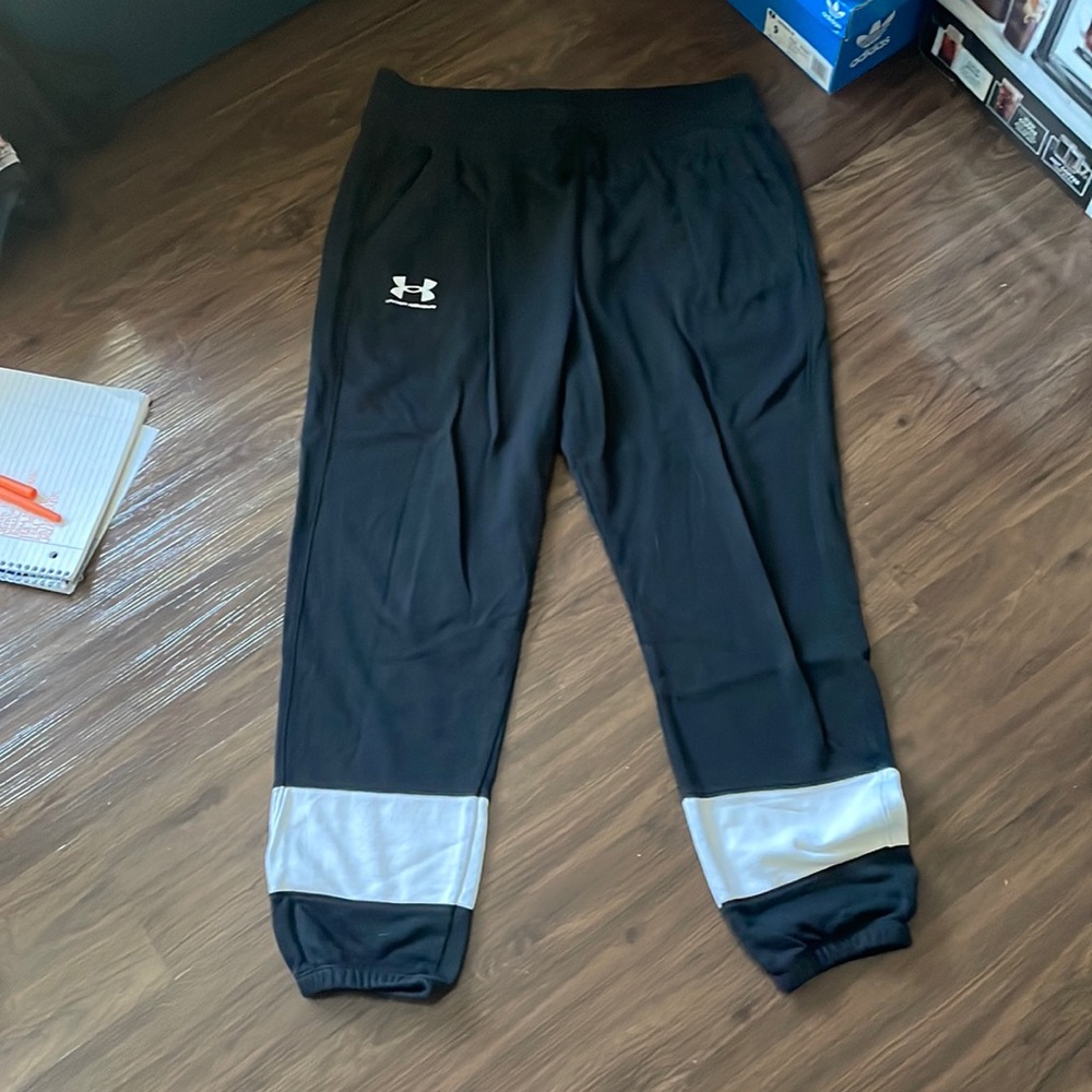 Under Armor Sweats